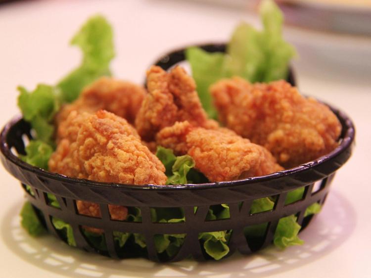 油炸食品导致肥胖的三大机制及科学应对策略 油炸食品导致肥胖的三大机制及科学应对策略