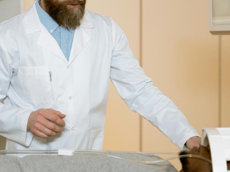 呼吸如何调节瞳孔大小?对视力和医学有何影响? 呼吸影响瞳孔大小