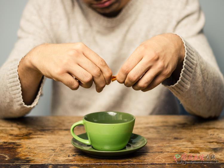 五宝茶真能降脂？科学解析功效与饮用禁忌提醒